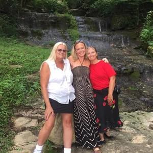 Meet your Posher, Sylvia